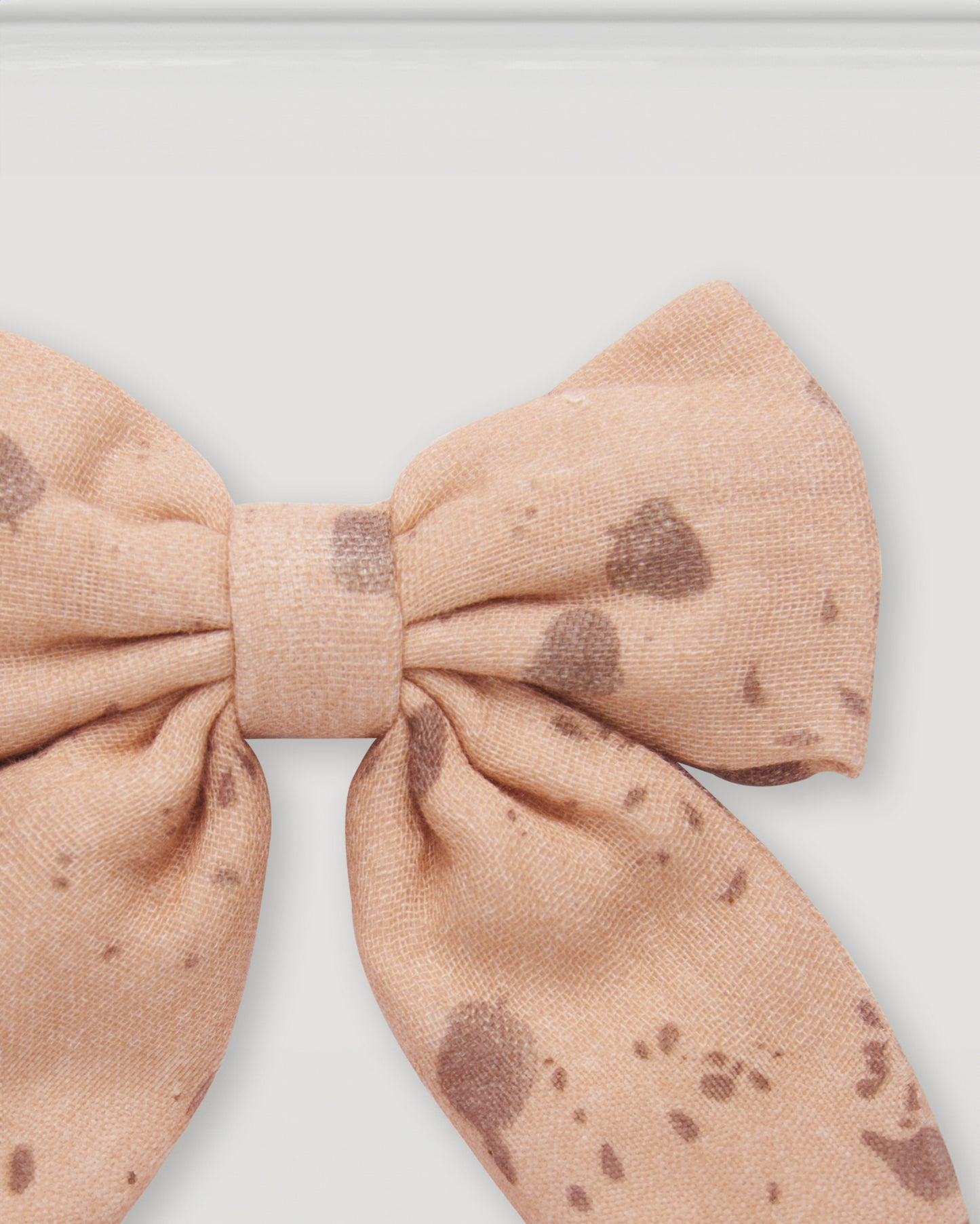 Audrey clip- Acorn Dusty Pink