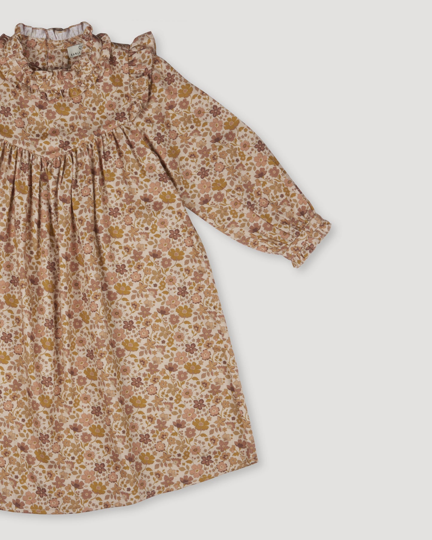 Early Sunday, Louise Dress in Garden Flowers Dusty Pink, made from Printed Cotton Satin fabric, featuring classic silhouette with a charming print, shown in a closeup flat-lay view
