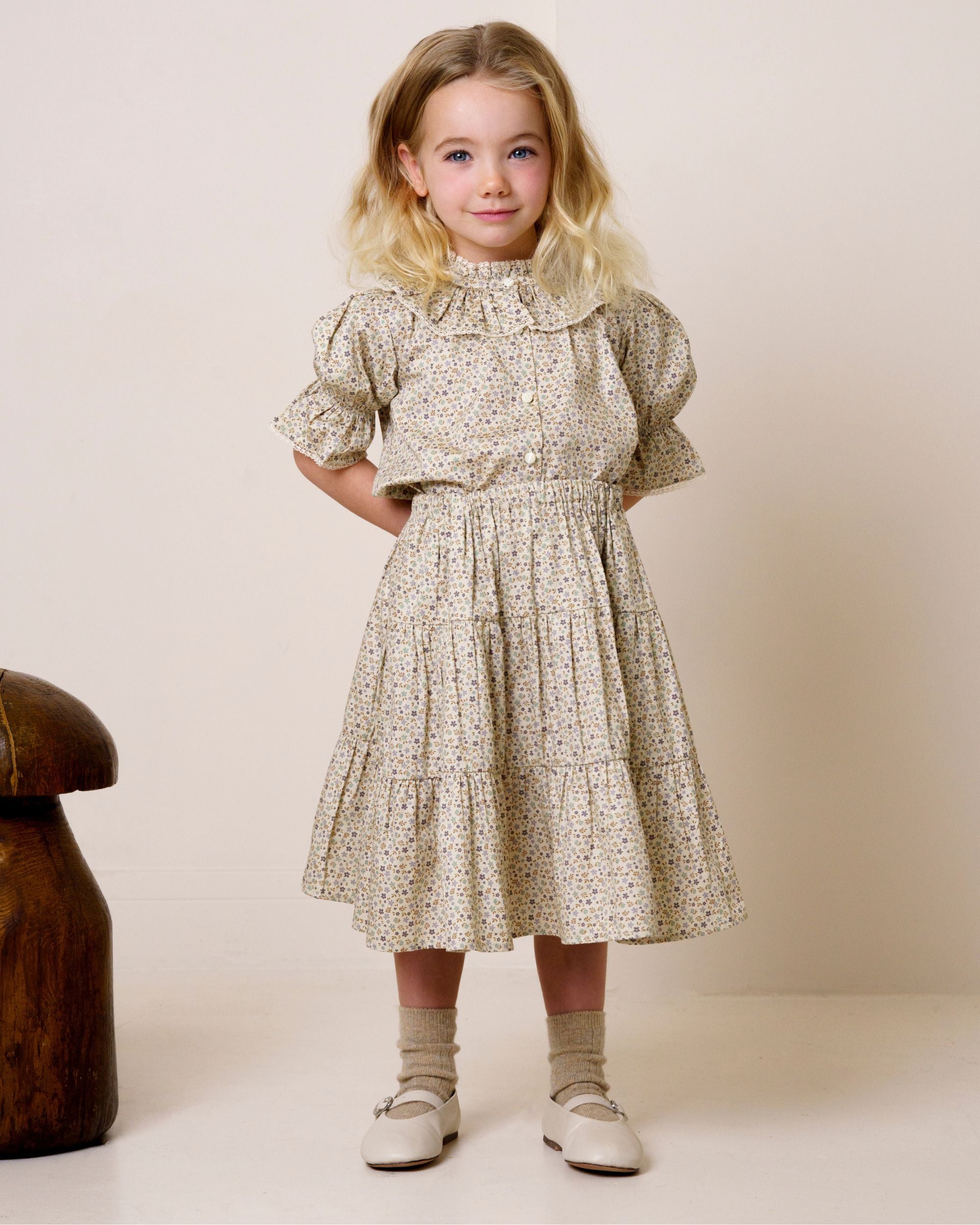 bibiy. EMILY FLOWER BLOUSE 連休価格 Bibiy. EMILY FLOWER BLOUSE