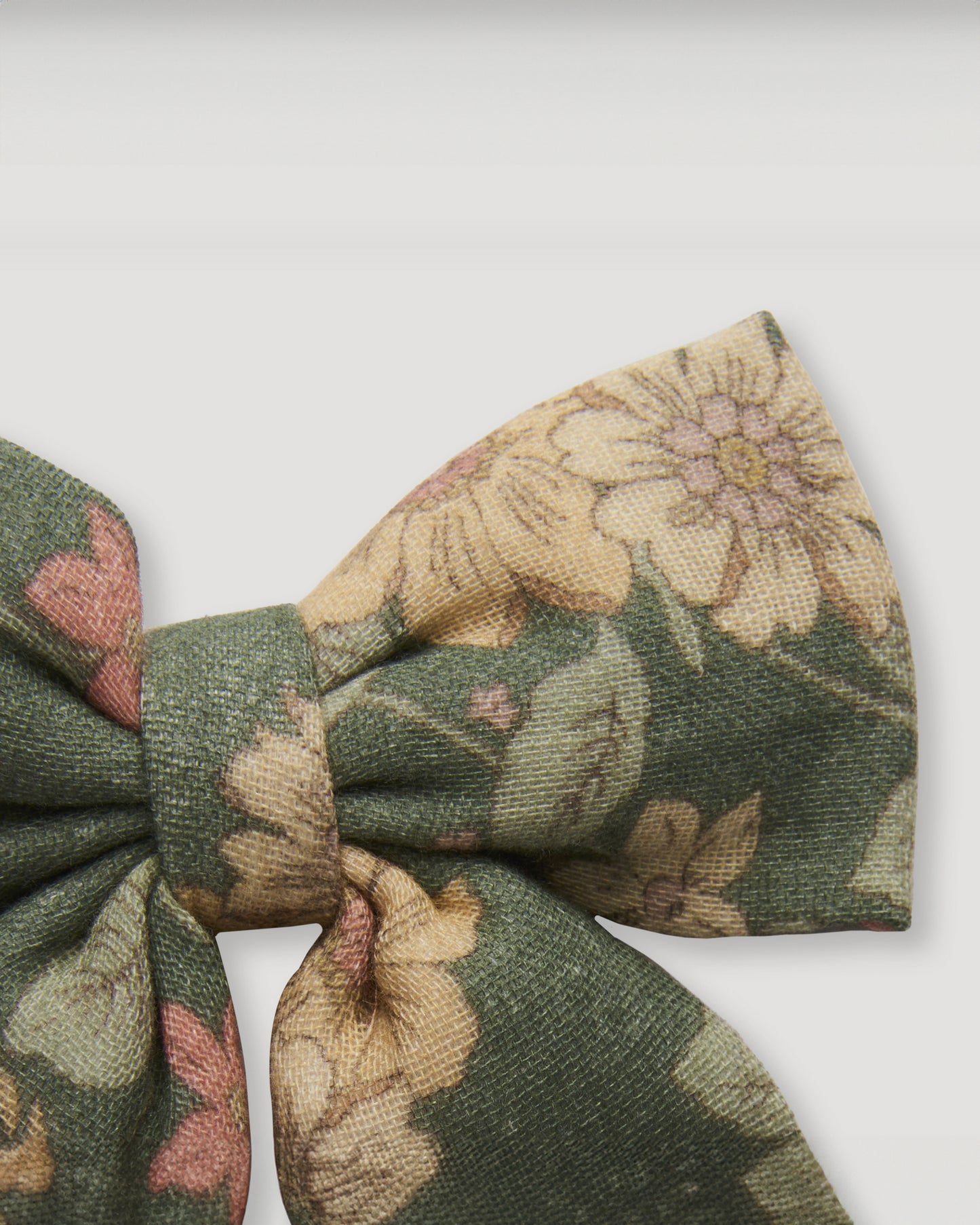 Audrey clip-  Autumn Bloom Soft Green