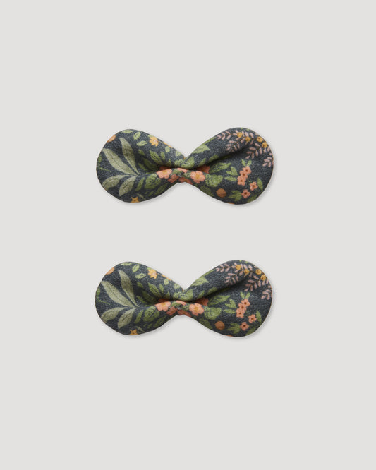 Penelope Clip- Autumn Garden Greyish Blue