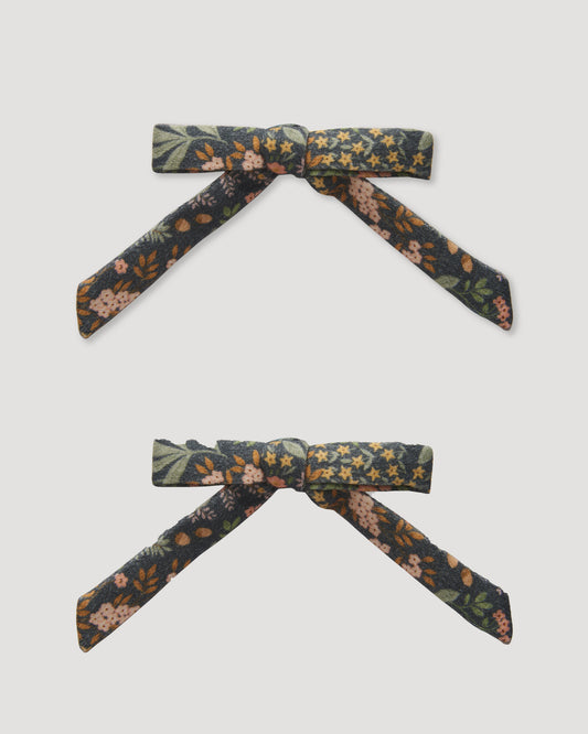 Grace clip- Autumn Garden Greyish Blue