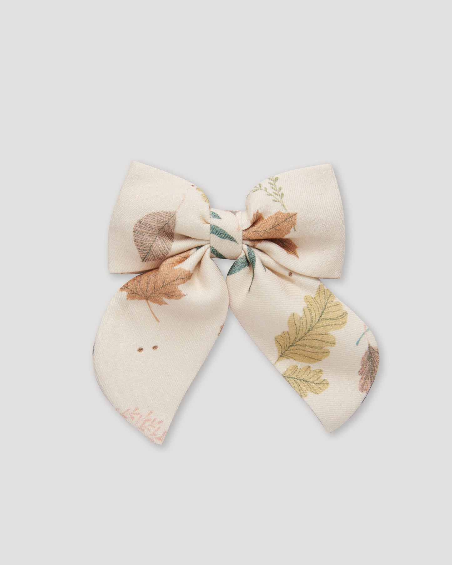 Audrey clip-  Falling Leaves Beige