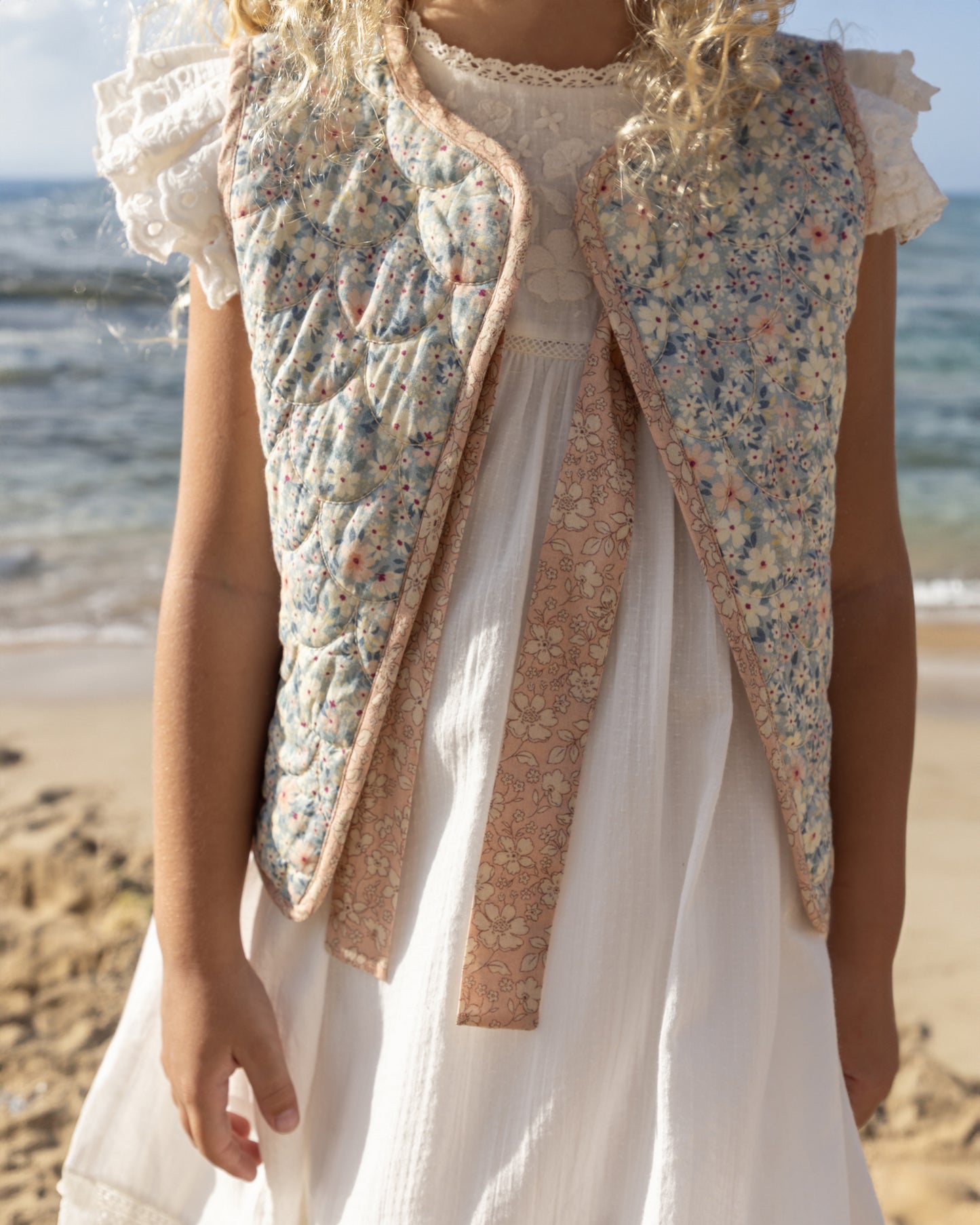 Early Sunday, Lou Jacket (Reversible) in Amelia print, made from Printed Cotton Cambric fabric, featuring reversible design for versatile styling, shown in a close-up of print